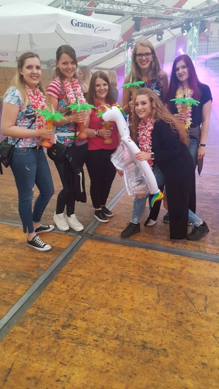 BeachParty03.jpg