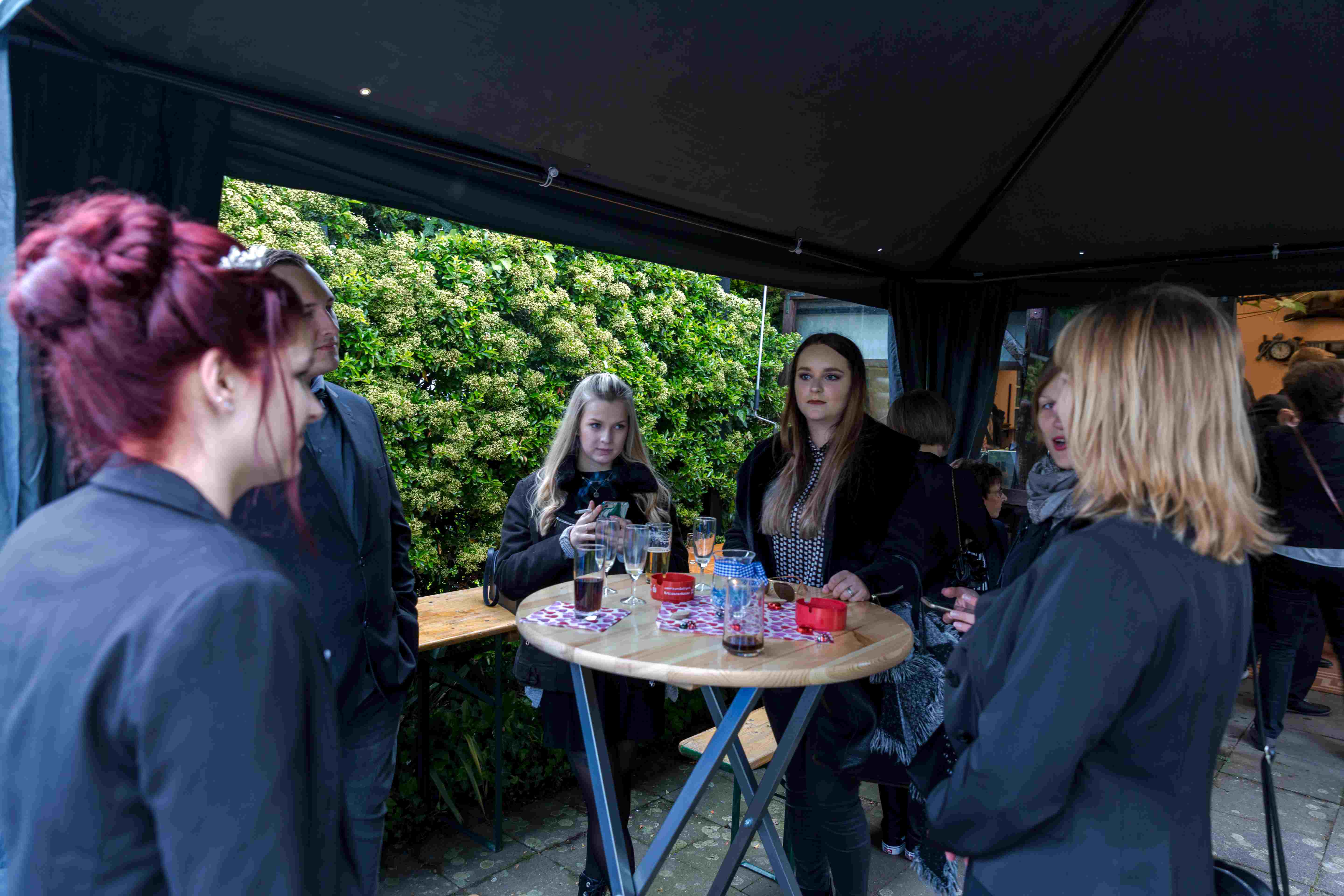 maifest181.jpg